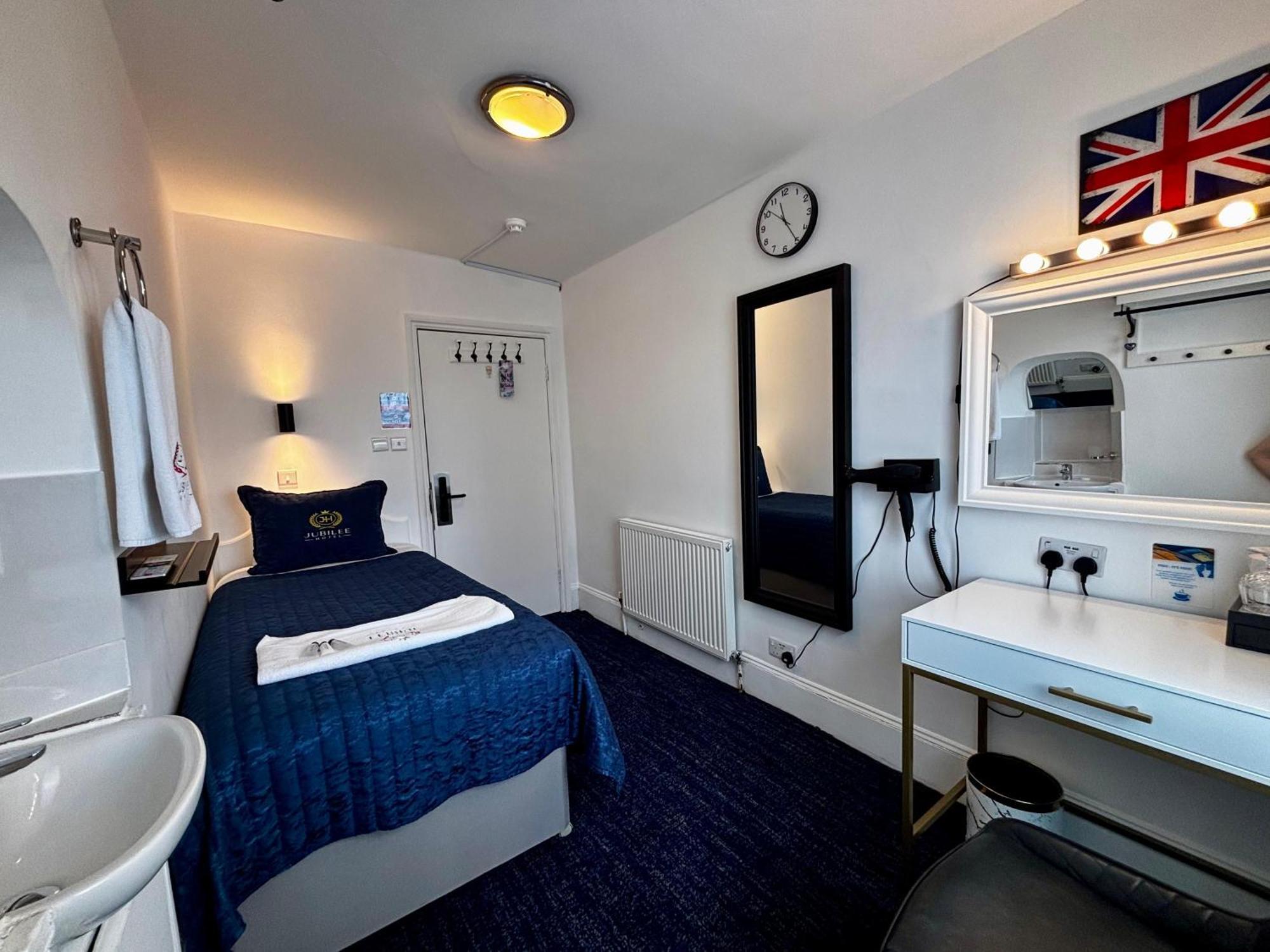 Jubilee Hotel Victoria Londra Exterior foto